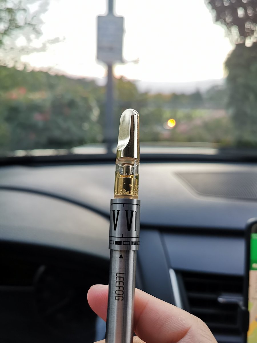 leefogofficial's tweet photo. #Leefog #KingRing #CBD #Cannabis #Marijuana #Vapepen

Unique design with King Ring. Play games divination with this vaoe pen😜 https://t.co/3xv9q2Qzkl