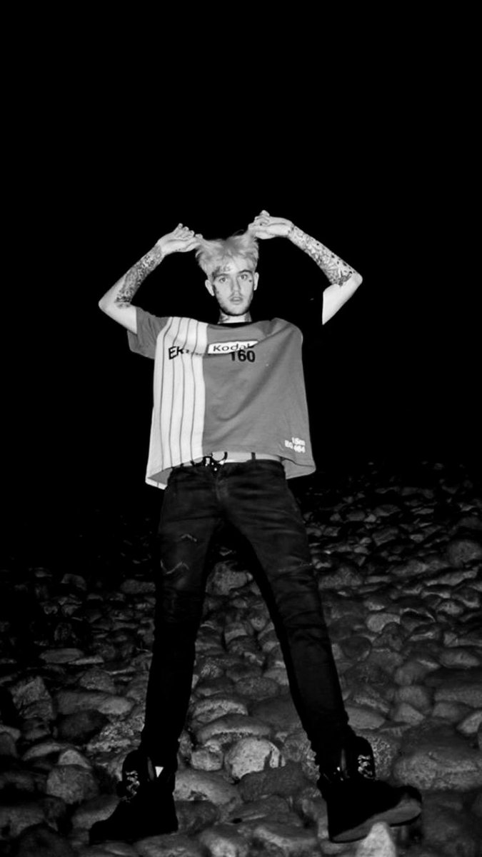 lilpeepbg's tweet photo. Always miss you, words don’t come close https://t.co/EgQVedIj5N