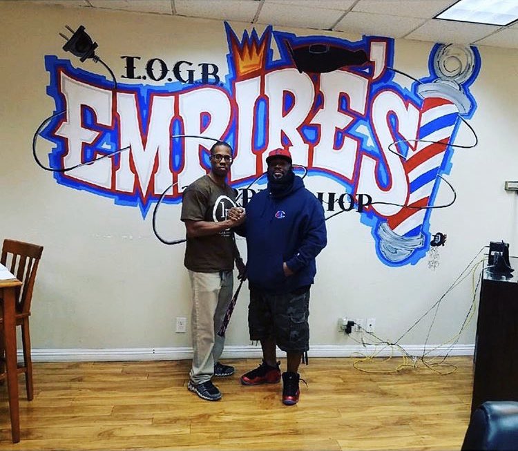 DacksMurals's tweet photo. Barbershop art for Empire’s barbershop in Moreno Valley Ca #morenovalley #empirebarbershop #art #graffitiart #spraycanart #mural #barbershop #blackartist https://t.co/zHIdrGjZx2