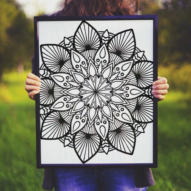 stephplotts's tweet photo. When art comes to life  🧚🏼‍♂️ 

#mandala
#mandaladrawing
#mandalaart
#mandalaartwork
#mandalaartist
#blackandwhiteart
#artistsof614
#614artists
#artistsofcolumbus
#365daysofart  #365daysofstephplottsart
#abstractartist
#localartist
#emergingartist
#stephplottsart
#thisisme https://t.co/Cm7dre1cdI