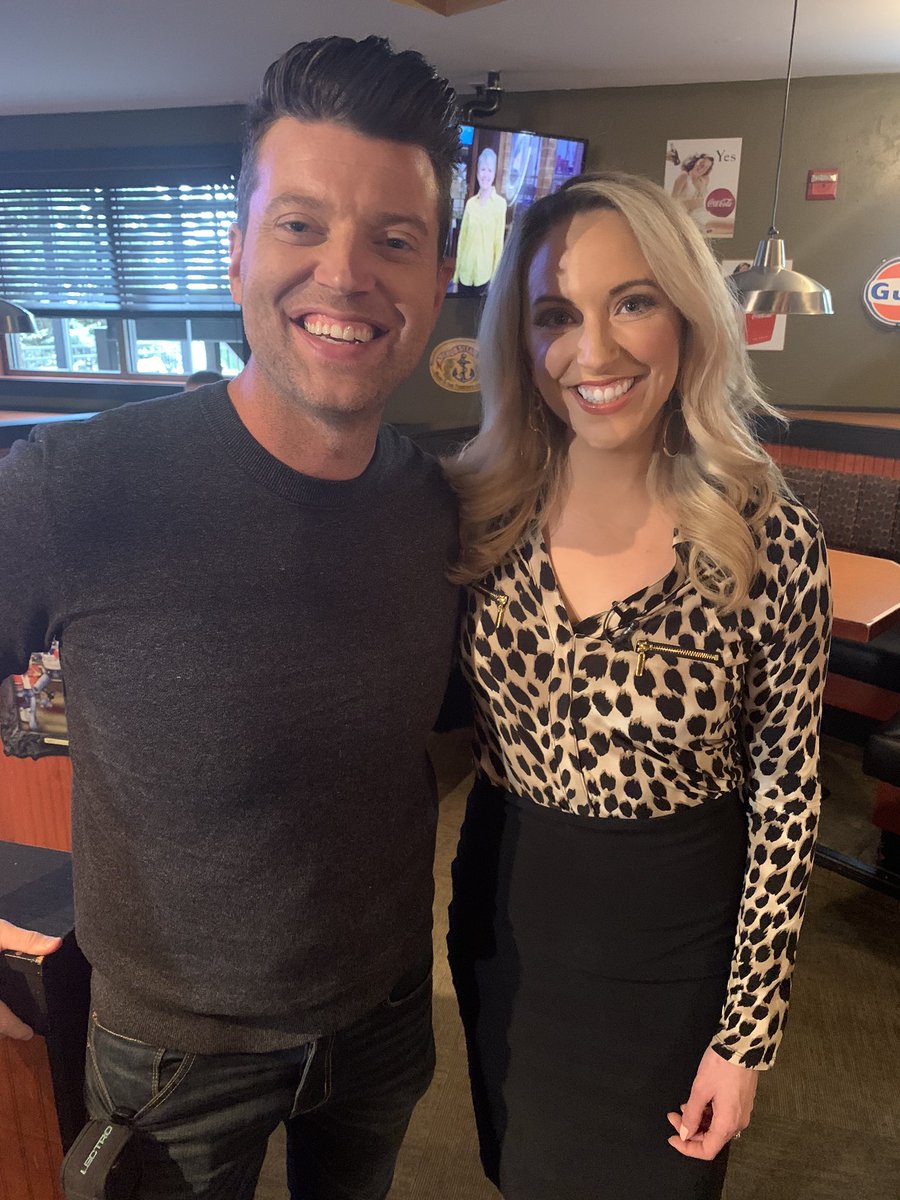 Thank you, Inver Grove Heights! We appreciate everyone who attended the <a href="/twincities_live/">Twin Cities Live</a> broadcast at <a href="/B52Burgers_Brew/">B-52 Burgers & Brew</a>. It was a really fun afternoon! #TCLInYourTown