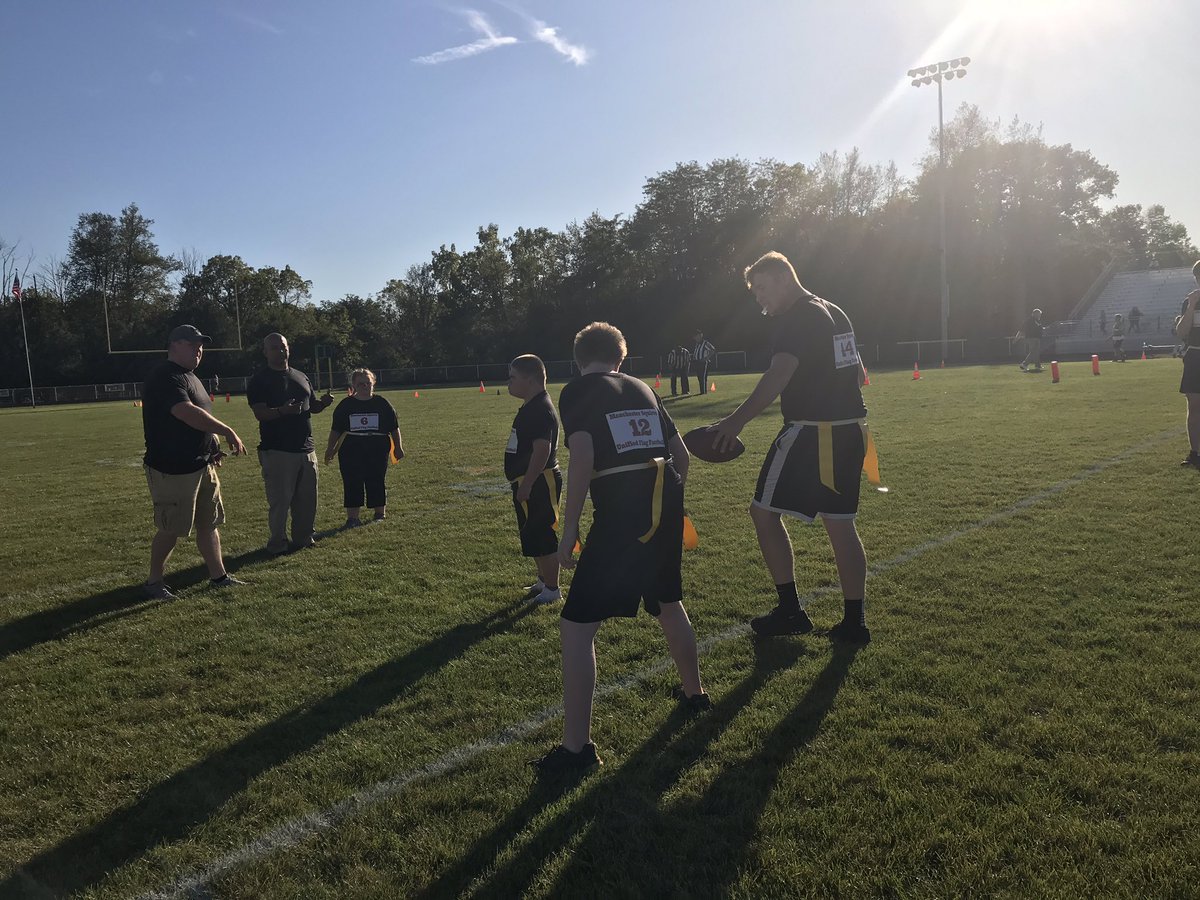 jonlippe tweet picture
