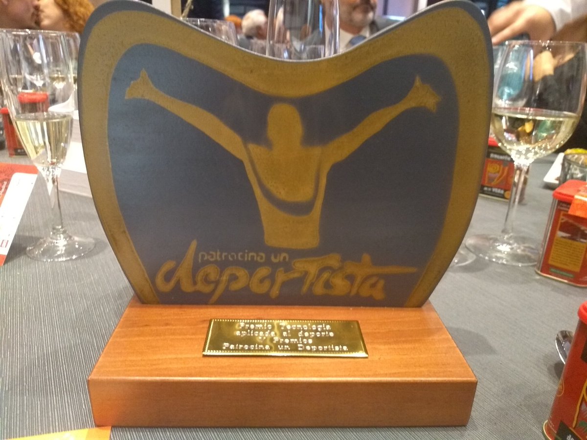 NFCSound's tweet photo. Sports sponsoring award #premiosP1D #sponsorship #sponsorthroughsound https://t.co/DTCfsTKULH