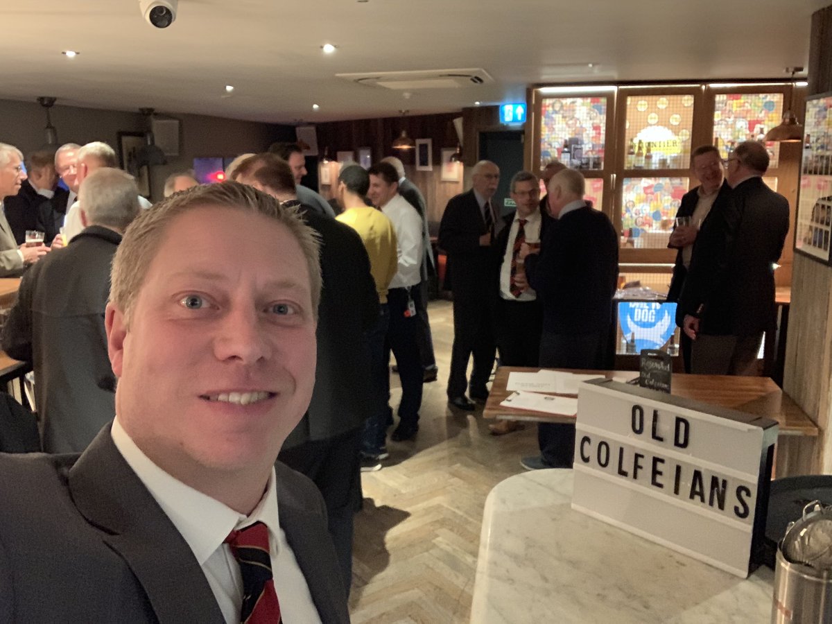 DB_Taurus's tweet photo. Networking sporting the old school tie for the autumn #OldColfeians school reunion
.
Looking forward to catching up & chatting to old mates & teachers!
#colfes #oldcolfeians #oldschool #oldschooltie #city #thehydrant #networking #business #property #taurusproperty https://t.co/K9Os9o2TwY