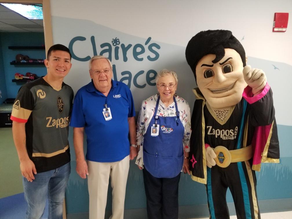 UMCSN's tweet photo. @lvlightsfc and Cash the Soccer Rocker treated our young patients with a visit at UMC Children's Hospital. Thank you for bringing “light” and energy to our pediatric department, staff and volunteers. #lights #umcsn #lvlights https://t.co/h8Cayg6Y85