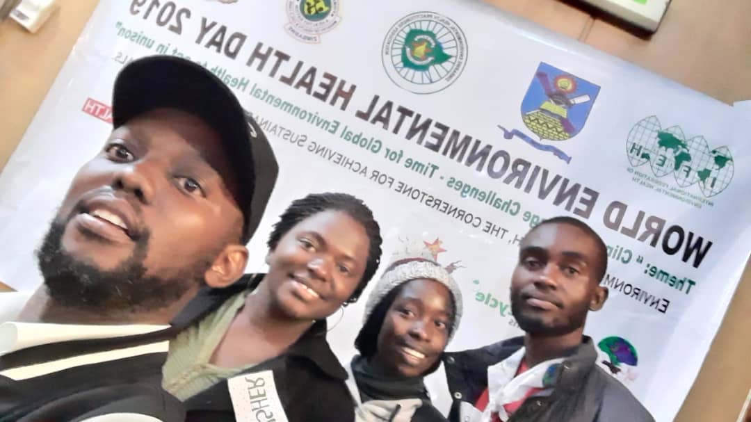 ZEHPA2's tweet photo. #Environmentalists @ #Zim World Environmental Health Day commemoration #Climate change challenges - time for global Environmental Health to work in unison!!🤝🏽 https://t.co/UCV98Sl0KR