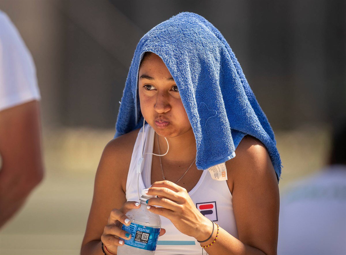 AATenis's tweet photo. Las chicas finalizaron terceras en su grupo en la #FedCupJr
.
Lucharán frente a Serbia por el quinto puesto💪🏼
.
🇨🇿 2-1🇦🇷
Barbora Palicova a Lucía Peyre 7-5 6-3
Solana Sierra a Linda Noskova 6-2 4-6 6-1
Barbora Palicova/Vidmanova Darja a Serena Pereyra/Solana Sierra 7-5 6-4 https://t.co/aBpCowFldB