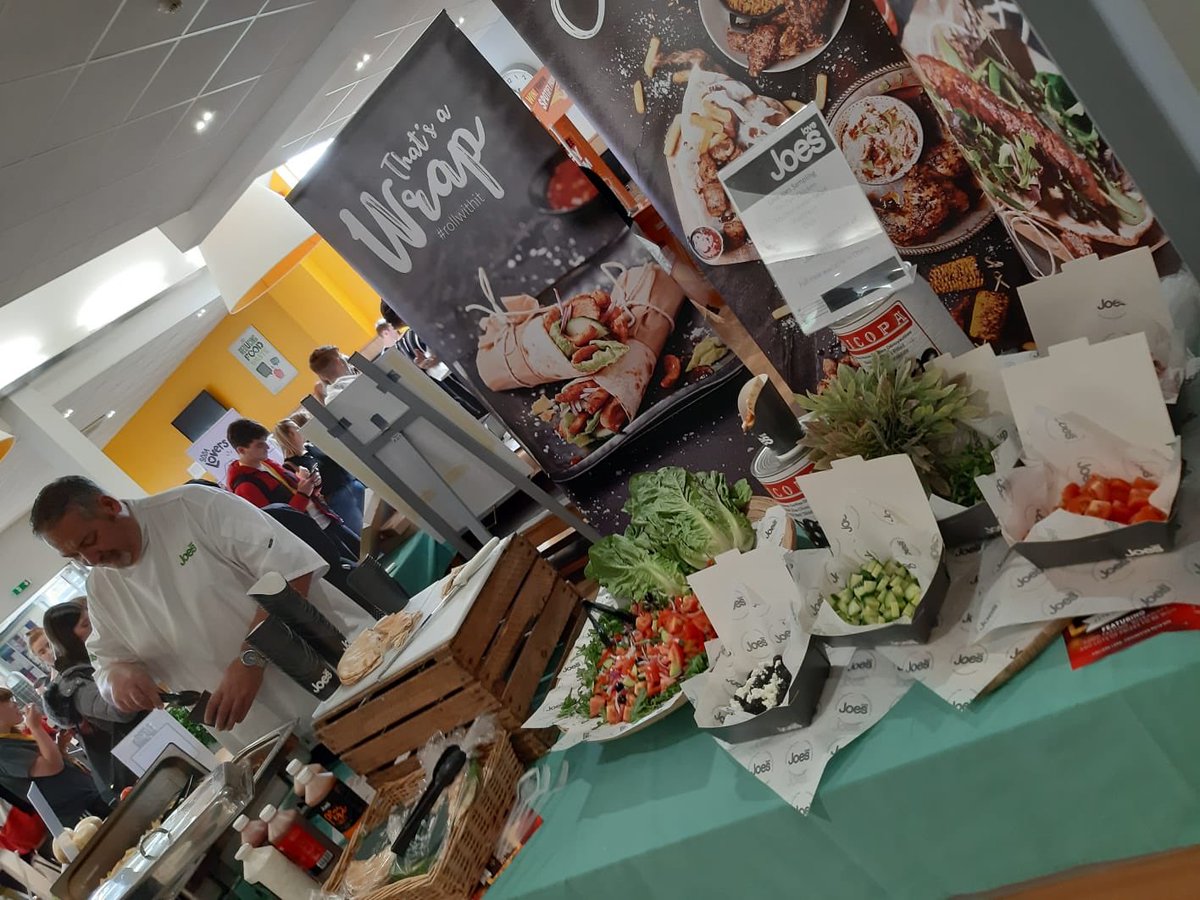 SeanDonkinElior's tweet photo. #popachos &amp; @lovejoesnews going downa storm today at @chiuni @ChiUniFood freshers fayre #freshersfayre2019 #eliorfoodie https://t.co/vexnIi51As