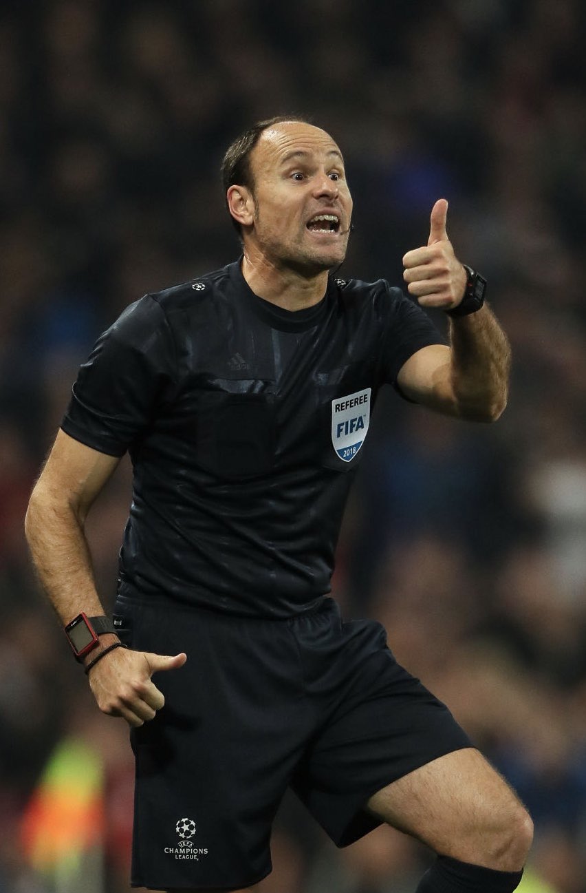 تويتر サッカー 審判員 على تويتر アントニオ ミニュエル マテュ ラホス Antonio Miguel Mateu Lahoz 主審 スペイン 出身の国際審判員 1977年3月12日 42歳 1999 02 テルセーラ 02 04 セグンダ B 04 08 セグンダ 08 リーガ
