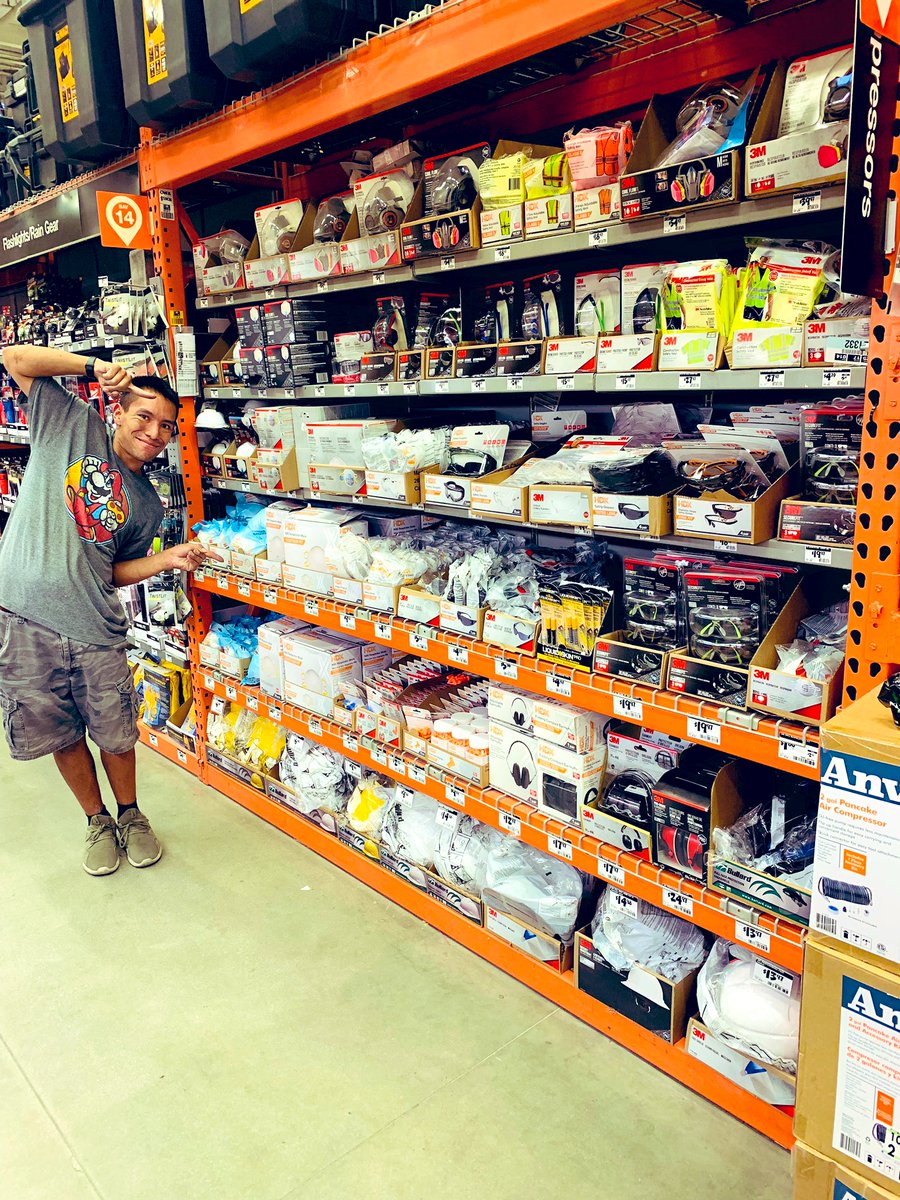 dmatsonHD's tweet image. This morning Speedy (FreightTeam) was so excited to tell me that he reset his first bay so I told him to show me what you’re proud of, here is the end result! Set to plano, fully packed down, 0 outs!! Thank you for your commitment!👊🏼 #proudASM #dedication #SetTheStandard @SPDYJ6