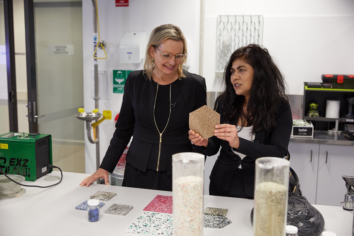 Our Director @VeenaSahajwalla hosted Minister @sussanley in various discussions about the importance of developing a #circulareconomy