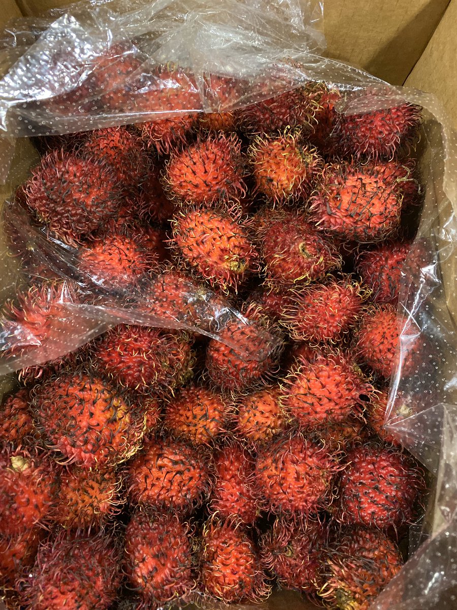 Amazing rambutan! Picked and shipped fresh from the awesome folks at hulabrothers.com #Hawaii #Rambutan #HulaBrothers