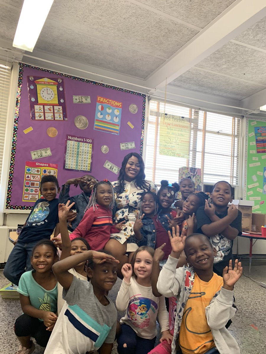 Ms_Primus's tweet photo. We reversed rolls and “Mr.Samuels” demonstrated how to use pictures to solve addition equations! We ended his lesson with smiling faces ! #Watchuswork @FCES_Eagles https://t.co/58enUM7wCe