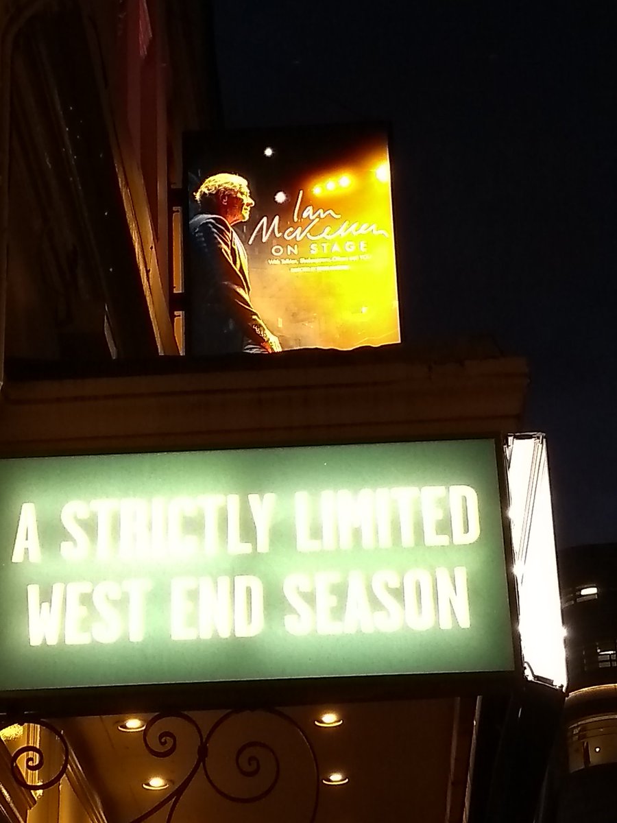 Had the great pleasure to spend the evening at the Harold 'Comedy' Pinter Theatre with Fred Bremner watching <a href="/IanMcKellen/">Ian McKellen</a> in #IanMakellenonStage... It was absolutely brilliant, perfect and to put it frankly... I was watching a master class in performance