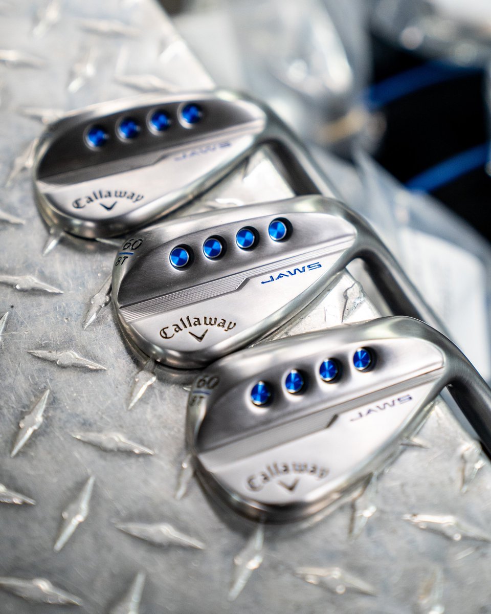 CallawayGolf's tweet photo. First week out on TOUR and there are already 27 (!!) JAWS MD5 wedges in play this week at the #SafewayOpen.

#SpinWithTeeth 🦈🦈🦈 https://t.co/COm0ZHcoRy