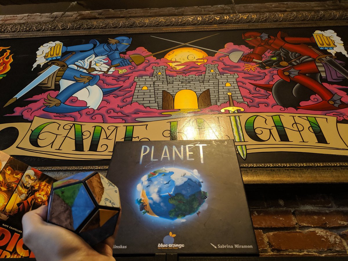 GameKnightLounge tweet media