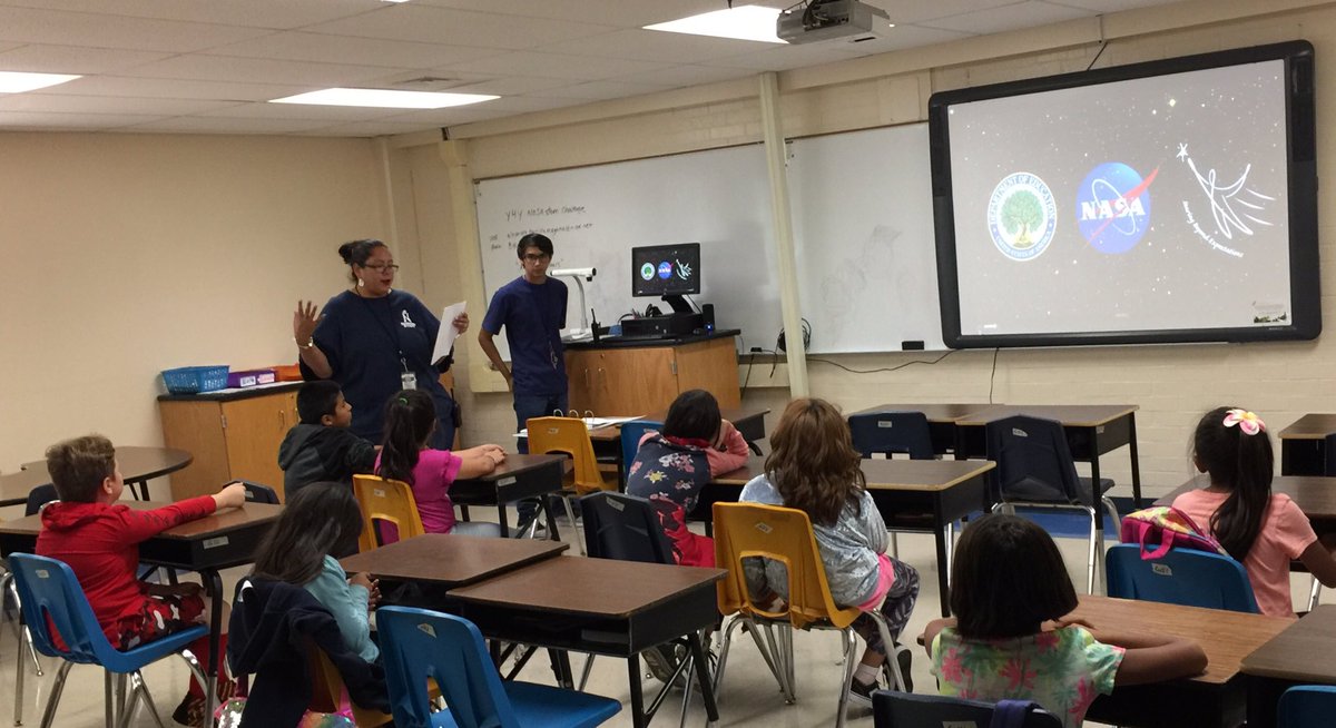 LT_AlejandroB's tweet photo. This fall, students in Learning Tree at Westwood Terrace Elementary will engage w/ @NASA scientists in an innovative Engineering Design Challenge to build #21stCenturySTEM skills! Hosted 1st Live Webinar w/ NASA Langley Research Center, VA! #nisdlegends #NISDWWT #NISDLearningTre https://t.co/MDk14vRsSR