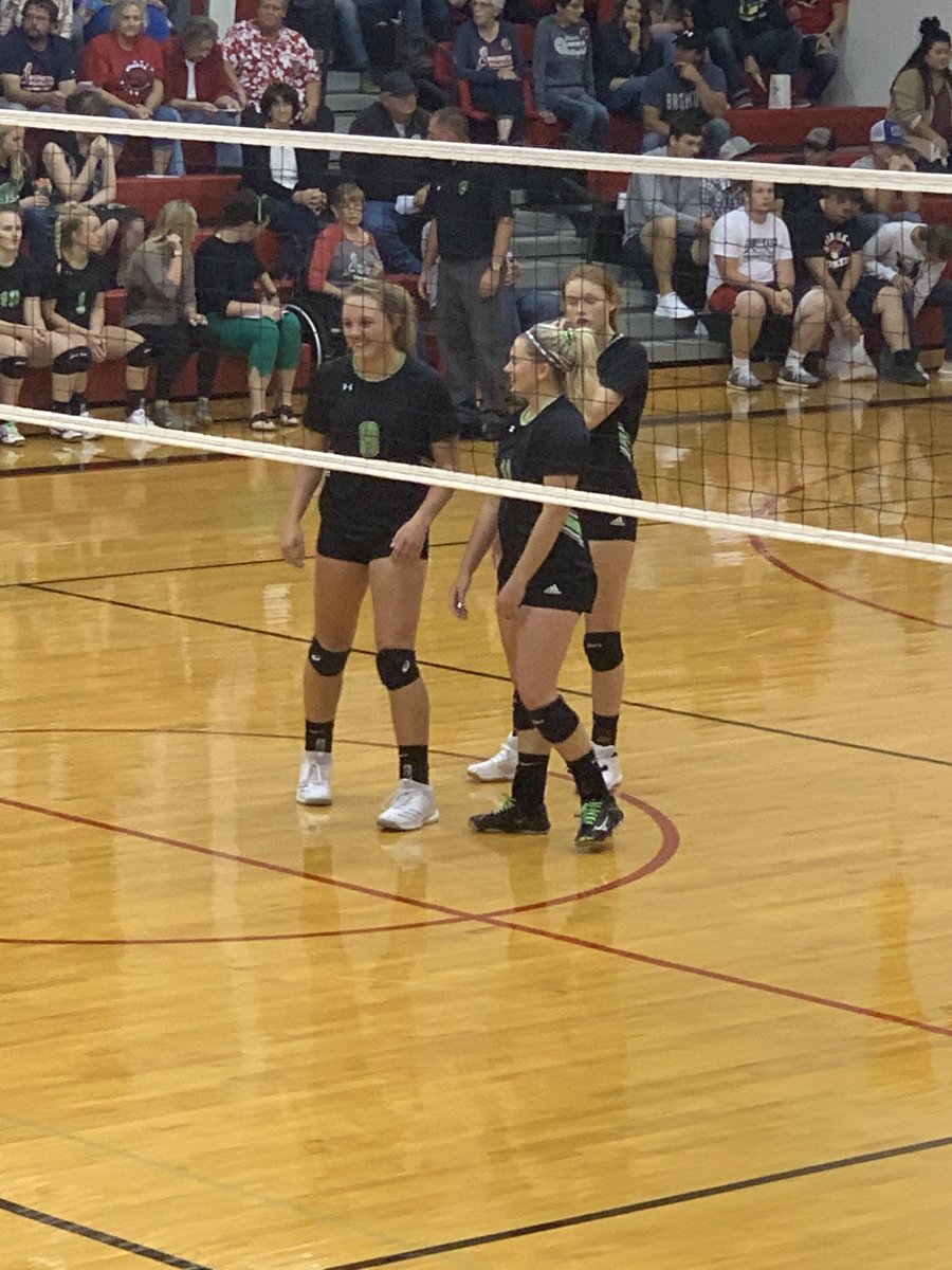 MaywoodSchool's tweet photo. MHC takes set 2 over WaPa 25-17. @HCPublicSchools #nebpreps #wolfpackvb https://t.co/mzGV8Gmiaz