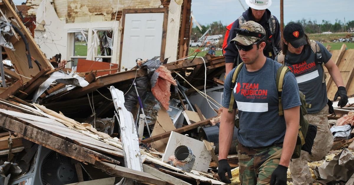 Erik_Frantzen's tweet photo. From @gavriels1, @Microsoft #OneCommercialPartner: "When lives are at stake, help can’t come fast enough. Great to see @TeamRubicon using the @MSFTDynamics365 #NonprofitAccelerator to expedite #disasterresponse." https://t.co/WzqHepdvHF #MSPartner @MSPartner @nurturemktng https://t.co/heByGLLiWT