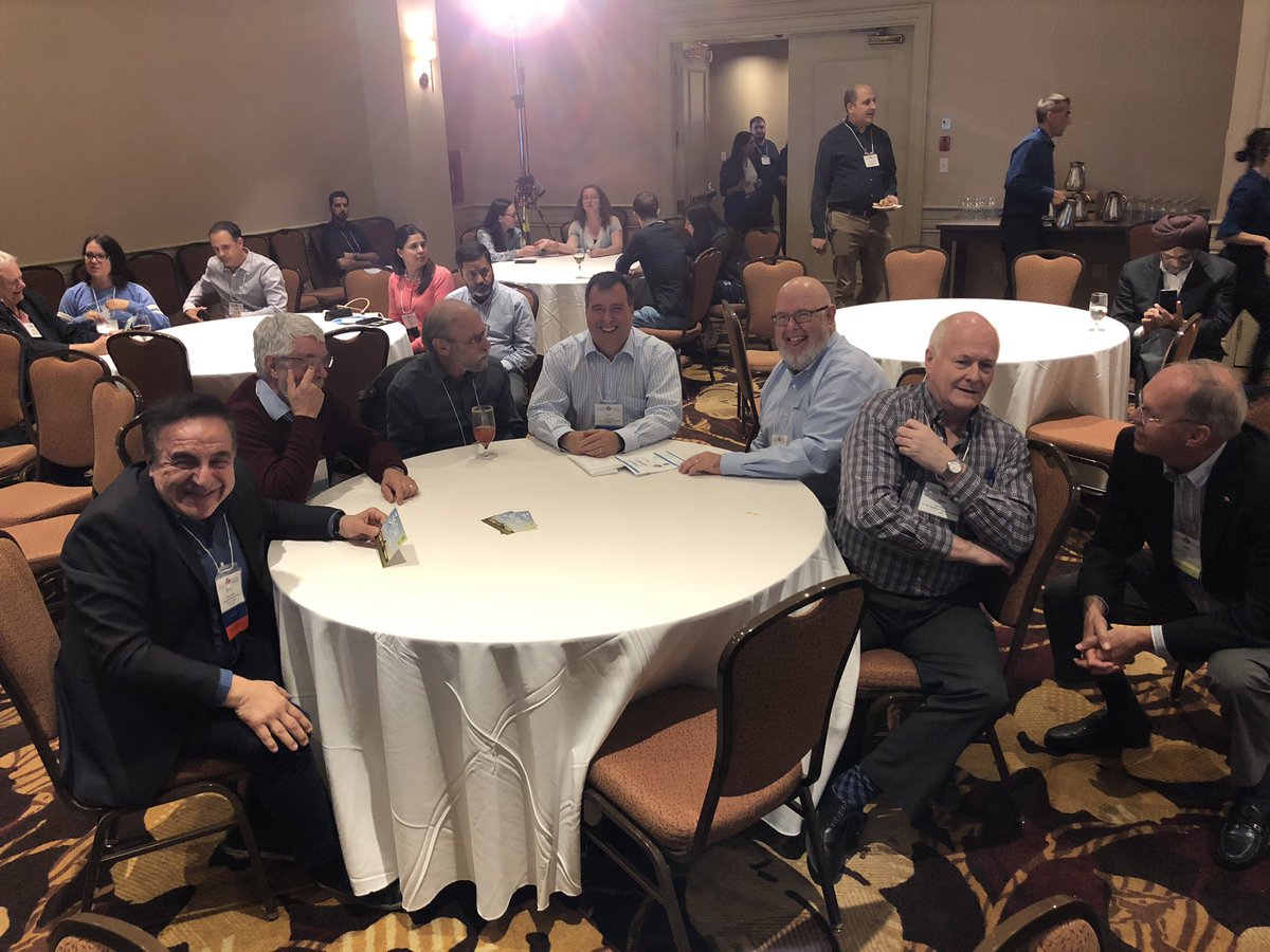 lubeau05's tweet photo. With greatness at #compasm2019 @MedphysCA https://t.co/dZgFY4lGov