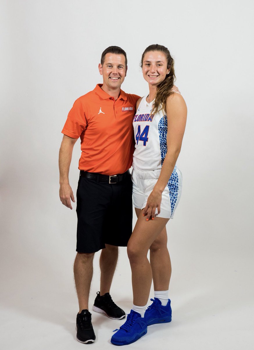 brynn farrell tweet media