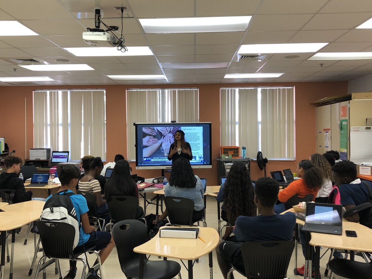 CoachKirkPE's tweet photo. 9/26: Healthy School Ambassadors meeting.
+3 new members
Club report: @ShowandHeal
Discussed upcoming events.
#Colorweeks #TraintheBrain #HeroesforEducation5K much more! #fullagenda
Ss voted to change from bi-weekly to WEEKLY meetings. Time to get to work! @SDPBCwellness https://t.co/lacKqECUz7