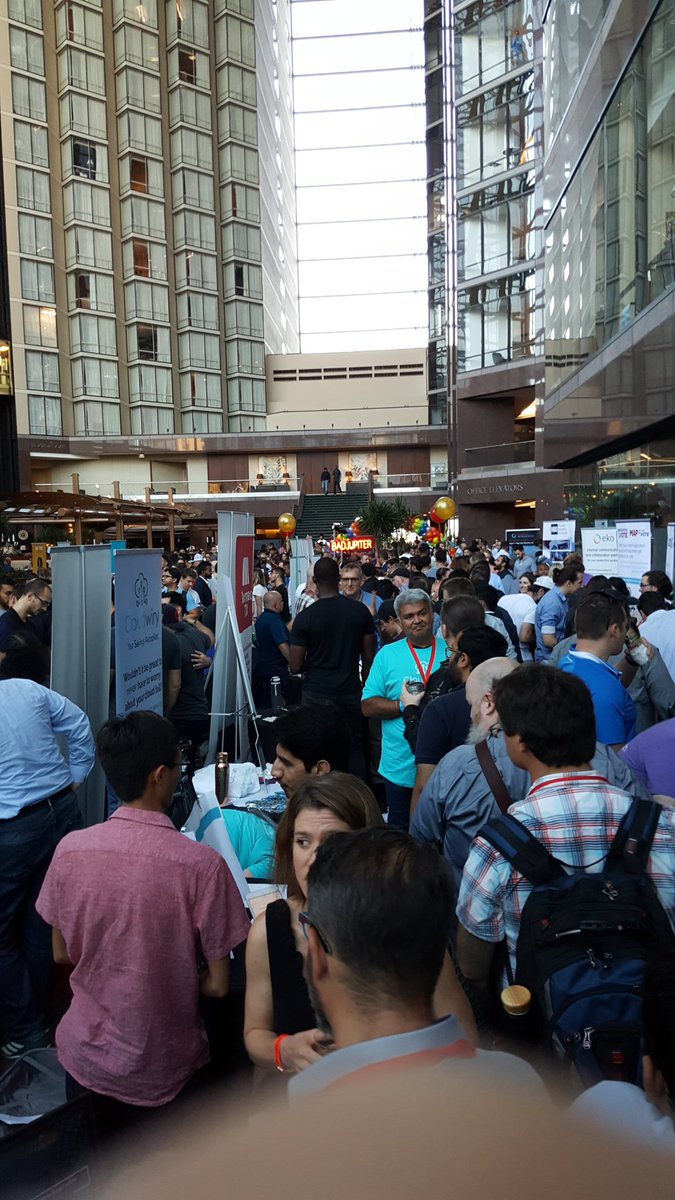 Crazy amount of #startups at <a href="/ATXStartupCrawl/">Austin Startup Crawl</a>. Come out &amp; meet these #entrepreneurs creating amazing companies. Gr8 fun <a href="/CapitalFactory/">Capital Factory ⚙️</a> many are hiring. #austin #atx #austintexas #ATXStartupCrawl