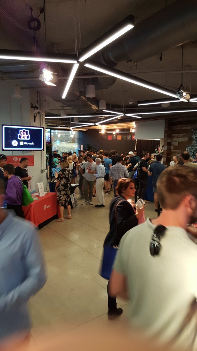 Got nothing to do tonight in #austin? Come out where thousands of ppl r discovering new talented #startups during the #ATXStartupCrawl. Network, eat food, get drinks, and party. #austintx #texas <a href="/CapitalFactory/">Capital Factory ⚙️</a> <a href="/ATXStartupCrawl/">Austin Startup Crawl</a> #atx