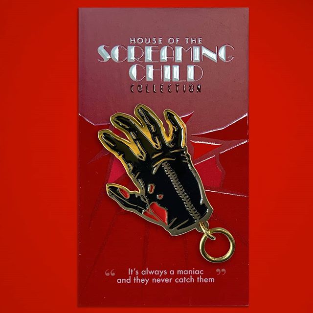 Cult_Legacy's tweet photo. move like a shadow in the dark corner of the gem and leave no trace
.
.
.
#deepred #profondrosso #giallo #giallofilm #argento #darioargento #cultlegacy #cultfilm #cultcinema #pingame #pingamestrong #cultmoviepin #horrorpin #horrorpingame #cultmoviepins https://t.co/IHd2E9V1O3