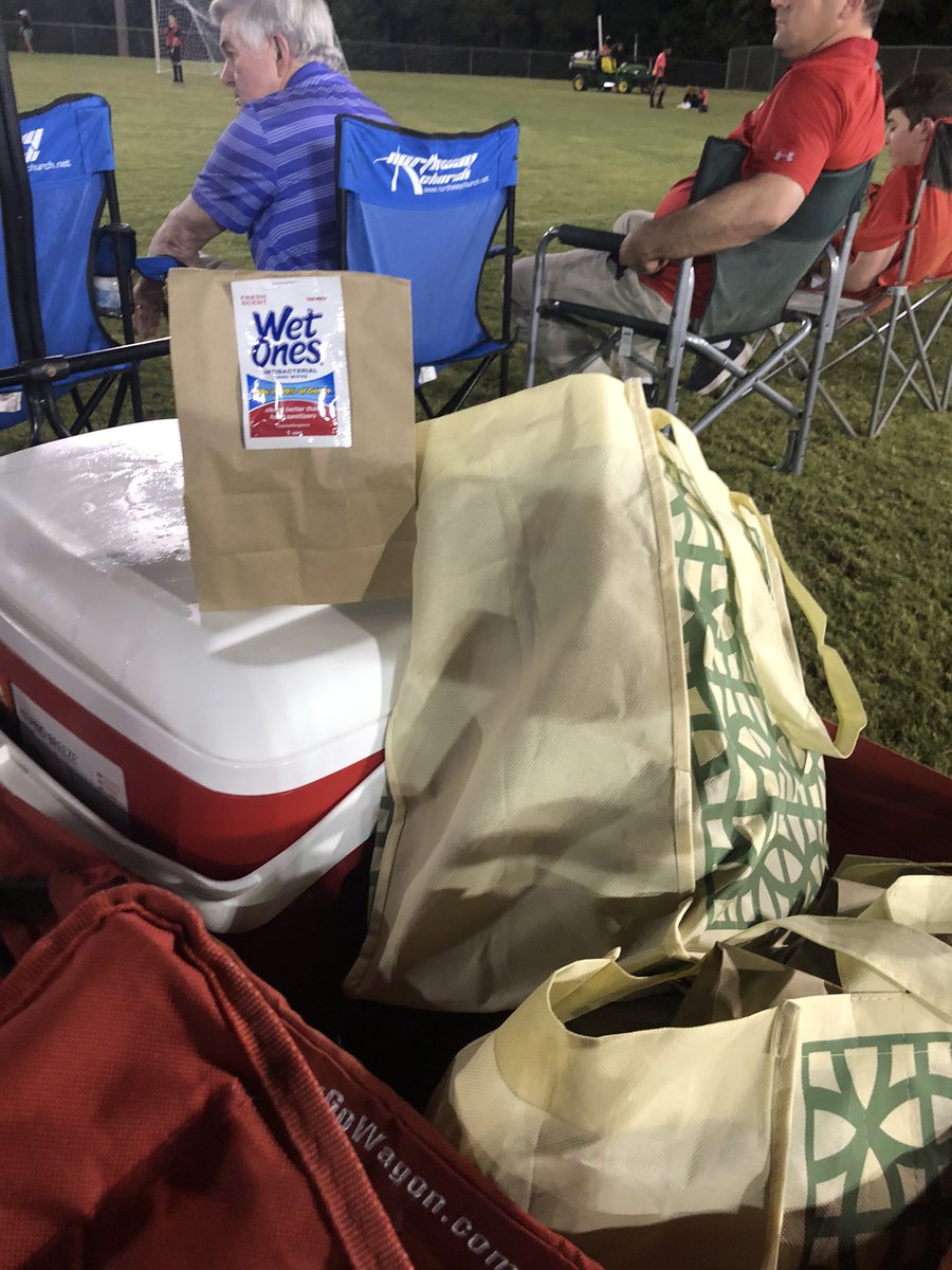 Soccer moms these days😂.. Seriously.. These the kids snack bags tonight.. Wtf man.. U wanna know what I had after a night game?!? Sleep. That’s all, Sleep for a snack