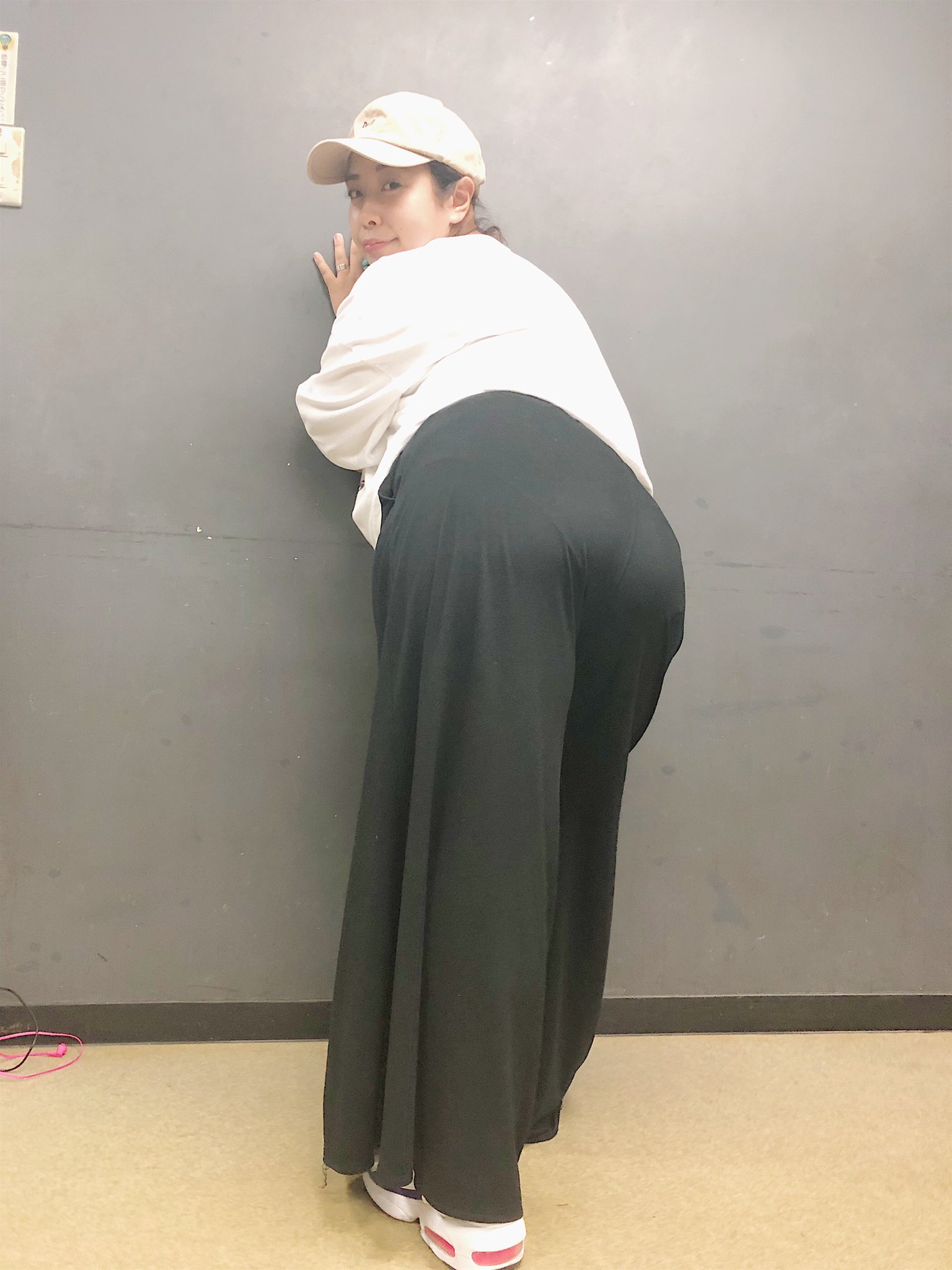 デカ尻 