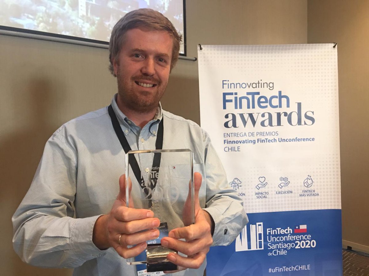 crowdfunding_cl's tweet photo. GANAMOS!! 🏆 Para celebrar hoy, mañana y el sábado, estarán actuando una obra de teatro financiada en https://t.co/79RCLT6BrT 20.30 Ernesto Pinto Lagarrigue 191 🎥 #finnovating #crowdfunding #crowdfundingChile #catapultame #uFinTechChile https://t.co/YwMD7hchNW