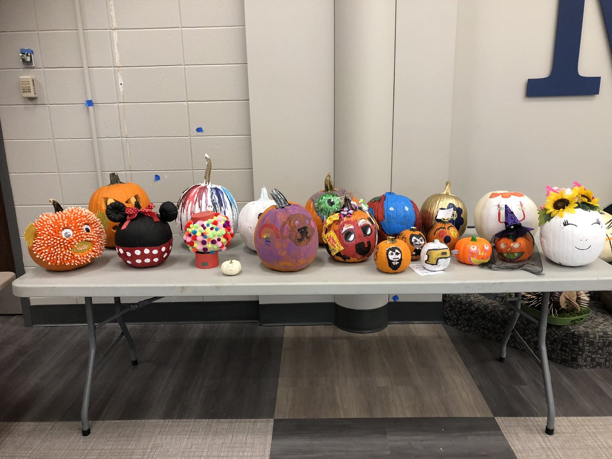 LBSommer136's tweet photo. Sommer Fall Festival on Saturday 5:30 pm to 8:00 pm. Find out who are the winners with the Pumpkin Decorating Contest!  #fallfestival https://t.co/uXLCOIl1MQ