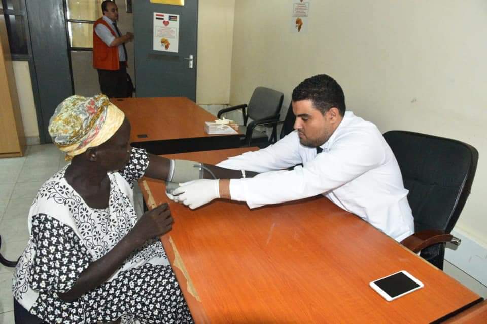 Stc3E's tweet photo. and the rehabilitation and rehabilitation of "Poor Medical Center", which was closed during the last period, explaining that the team  The Egyptian will operate the Egyptian Kidney Unit at Juba Teaching Hospital
#foreign_health_relations
#MOHP https://t.co/JHxJmrpdSo