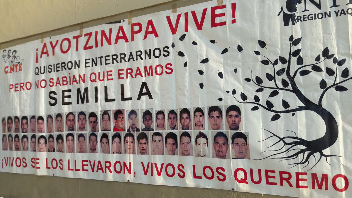 #DesdeLaCalle
Ya está por comenzar el evento Político Cultural en conmemoración de #Ayotzinapa5años, la desaparición forzada de 43 estudiantes normalistas Guerrero.

De las 18 a 20 hrs, Museo y Biblioteca de la Universidad de Sonora.
#NosFaltan43

#HermosilloConAyotzinapa