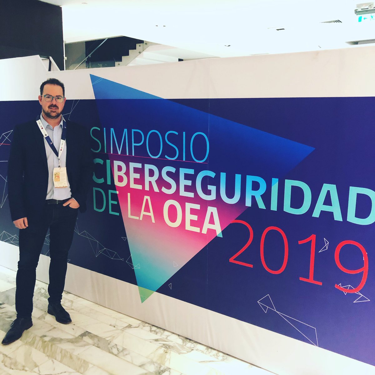 identidadrobada's tweet photo. Mañana finaliza la edicion 2019 del Simposio de Ciberseguridad organizado por @OEA_Cyber y @gobiernochilecl #OEACyberSimposio19 gracias nuevamente a @belisarioc @cracksub y equipo por todo ! https://t.co/5vQDXBNsbN