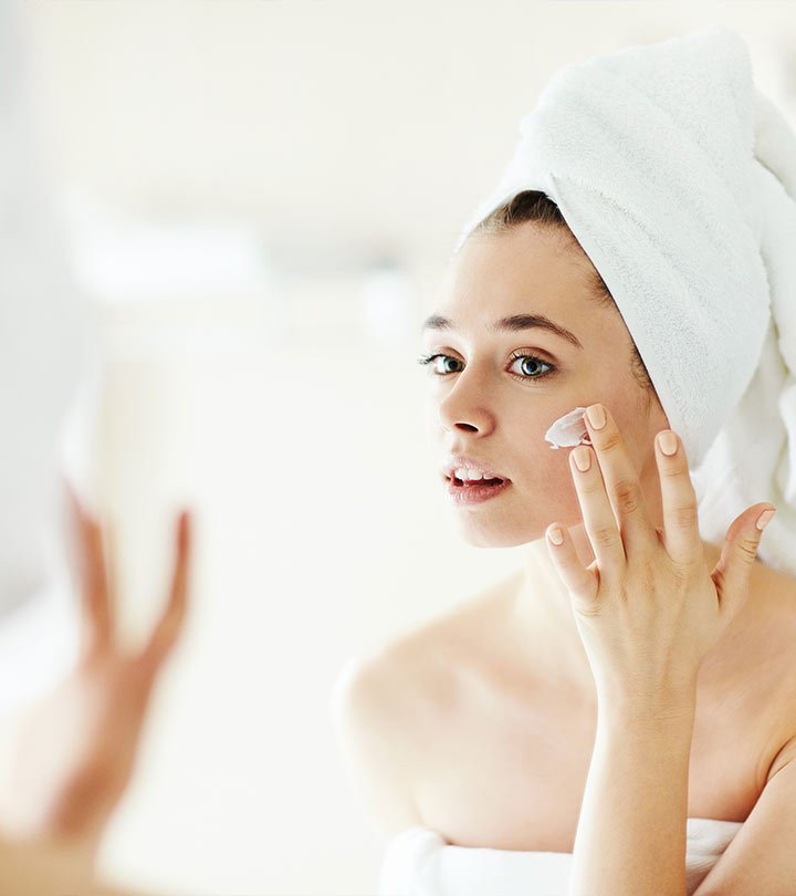 PrimaGlow's tweet photo. #ProTip:  You should switch up your skincare regime throughout the year. Just think about it: during the winter, the combination of low temperatures outside and increased indoor heating can seriously dry out your skin. #PrimaGlow #Skin https://t.co/uzYoo5ctP6