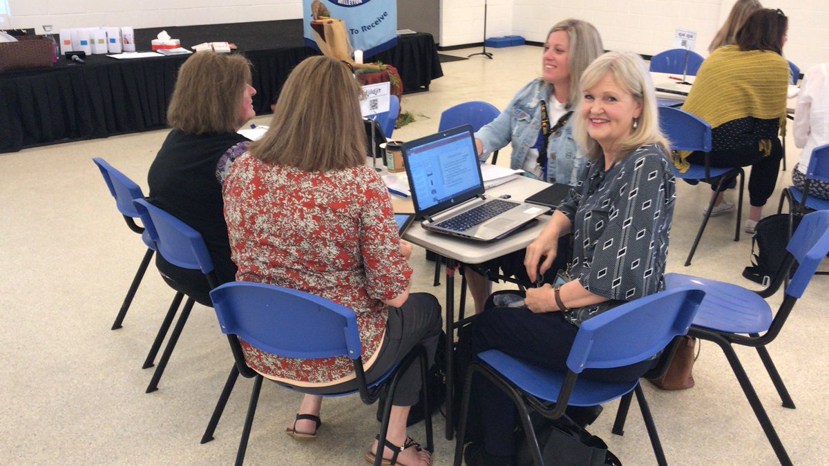 Talking #StAugustine’sPrimarySchool  history #AboriginalEducation #AEIMPL with @AETCEWA81