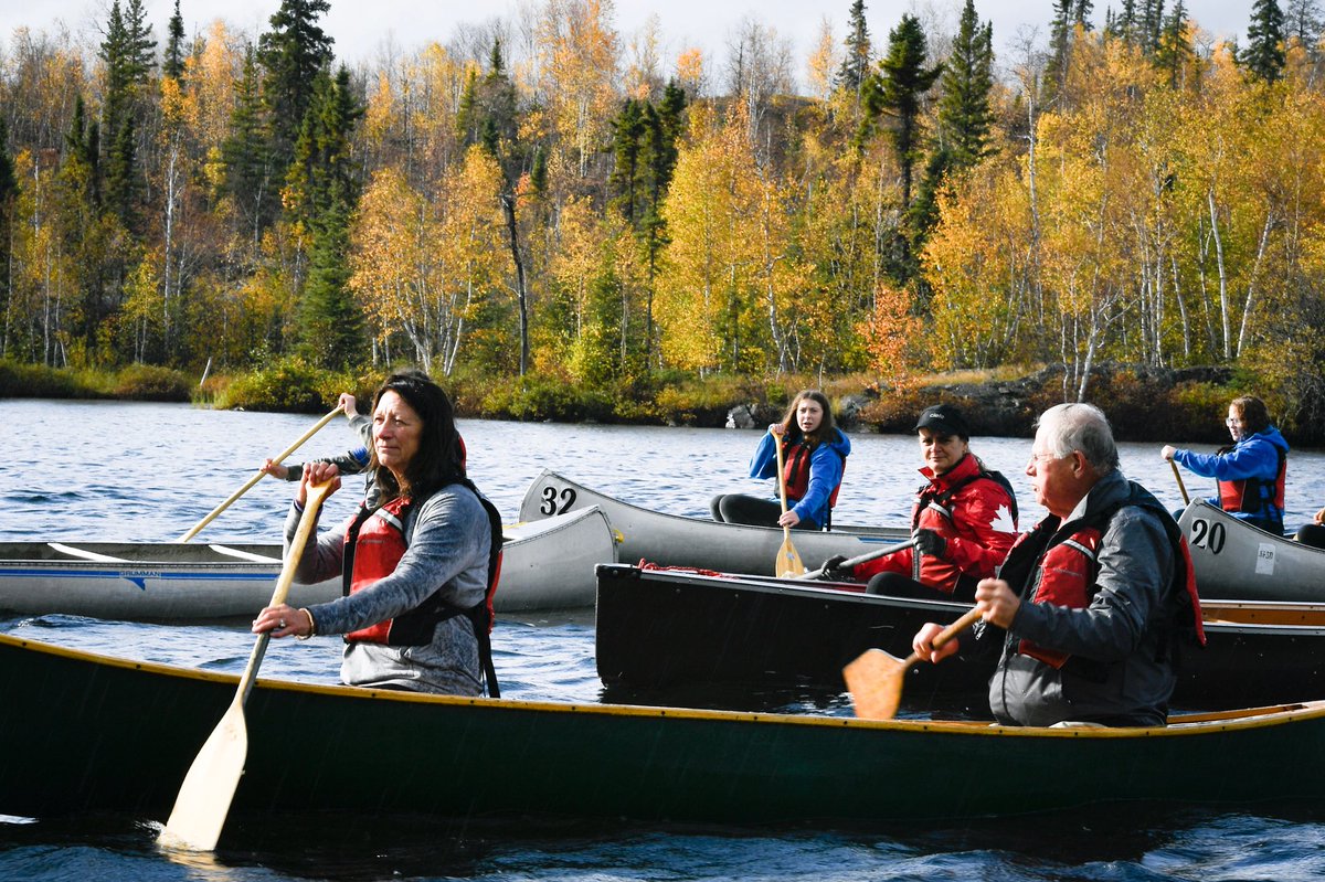 GGCanada's tweet photo. A great and active day in Cranberry Portage Elementary School @FrontierSD and on the water with students from the region. 🇨🇦 Une excellente journée active à l'école primaire Cranberry Portage @FrontierSD et sur l'eau avec des élèves de la région. #GGActive #AimHigh https://t.co/0gBhVs1HnC