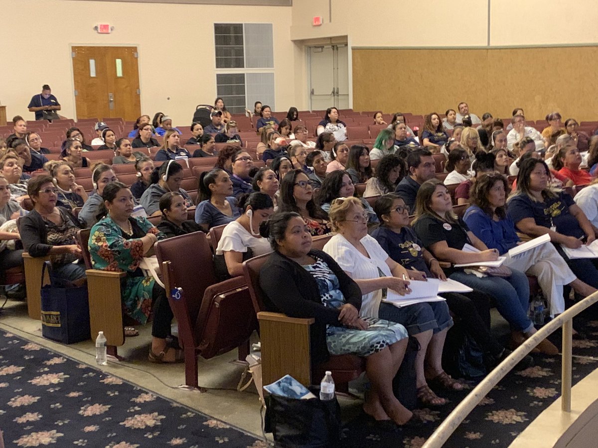 BcsdFace's tweet photo. PALs Leadership Academy 2019! We are so proud of your commitment to lead others and serve as a positive and powerful role model for your children! #PALs2019 #OneDistrictOneTeamOneVoice #teamBCSD #WeAreGoal3 #teamFACE #BCSDPALs https://t.co/wuFAwdOEp5