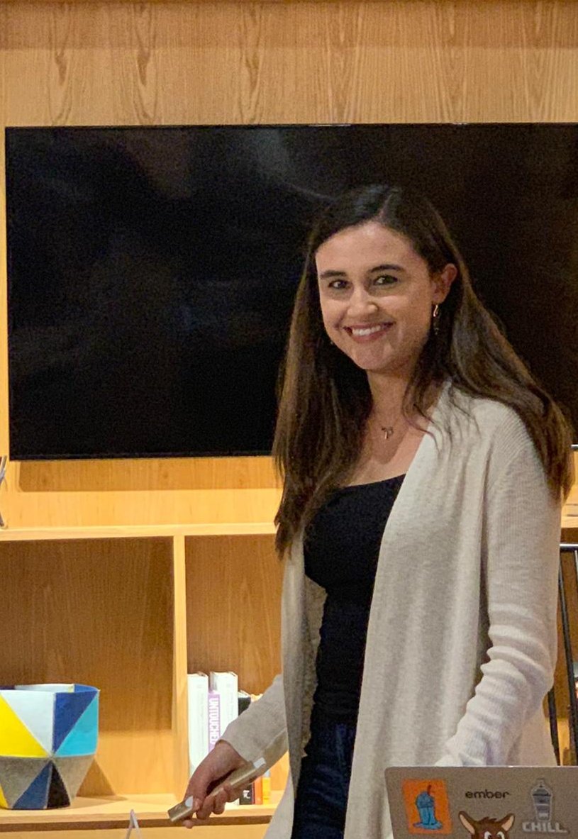 b0rjaR's tweet image. Thanks to @lilybather for this exciting introduction to #DesignThinking on our first workshop with @GDGDallas. See you on our next #DesignThinkingWorkshop #UX #Design