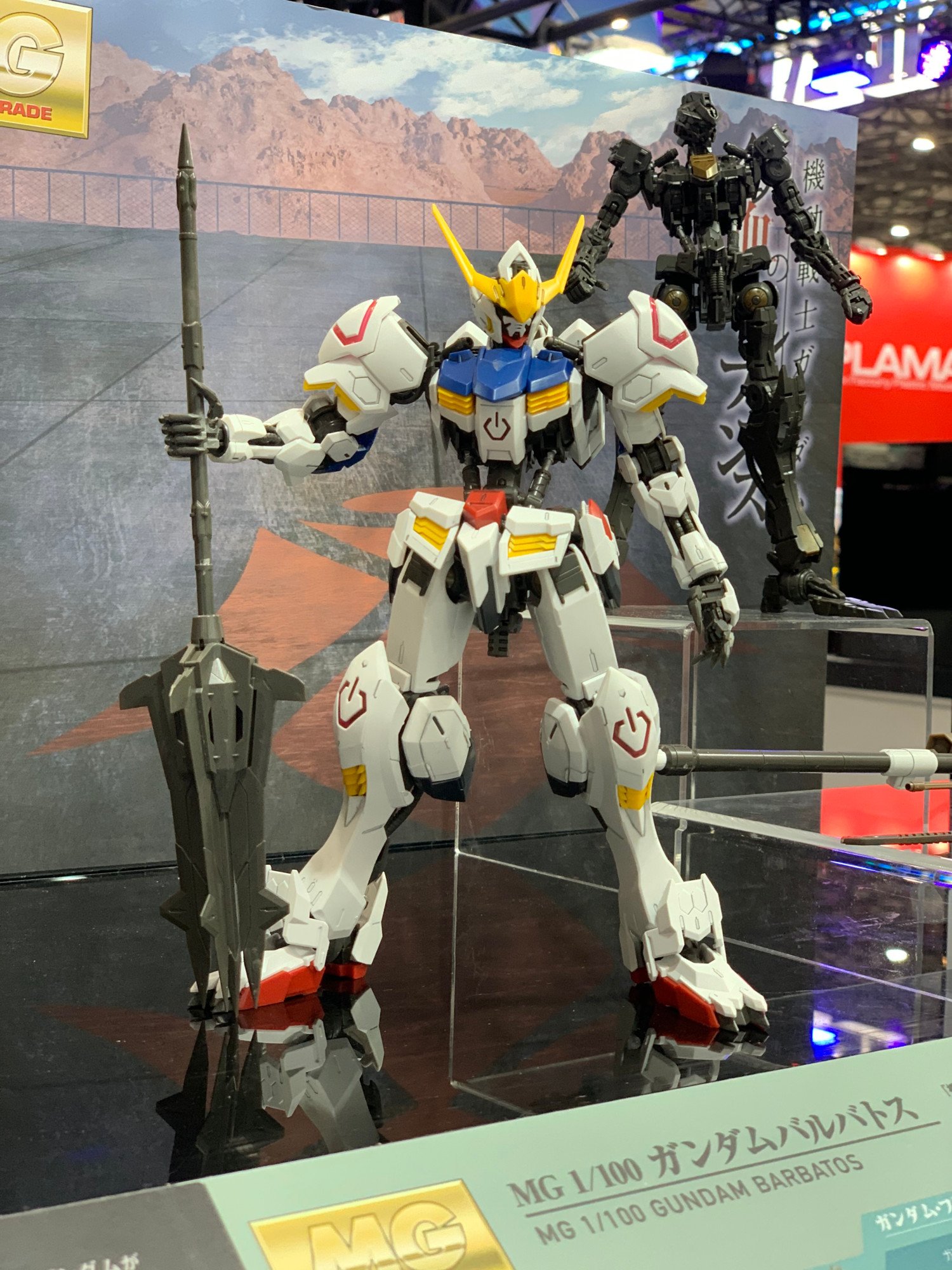 Bandai Spirits ホビー事業部 12月発売予定 Mg 1 100 ガンダムバルバトス を展示中 内部機構のガンダム フレーム エイハブ リアクターを徹底的に再現 迫力の展示を是非会場にてご覧ください 全日本模型ホビーショー T Co Lvs55gdsui