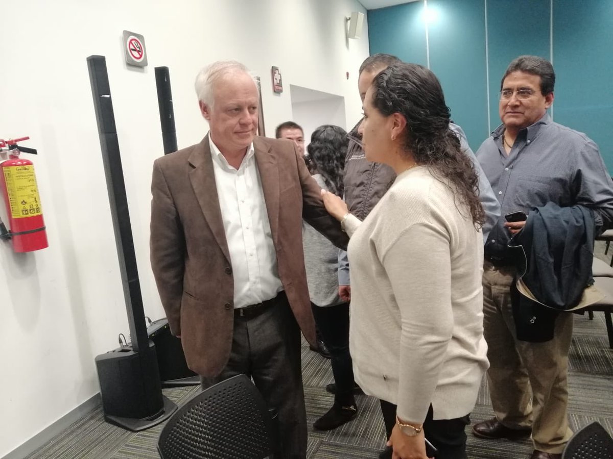 Lauramaliagm's tweet photo. Agradezco a la Delegada de programas federales, @delfinagomeza y a mi amigo @EricSevillamx, titular de la @EdomexSocial, la invitación a la reunión para revisar el estado del #FAIS2019, que servirán para contribuir al desarrollo de nuestro #Chapultepec. https://t.co/CeHtoK2Hu1