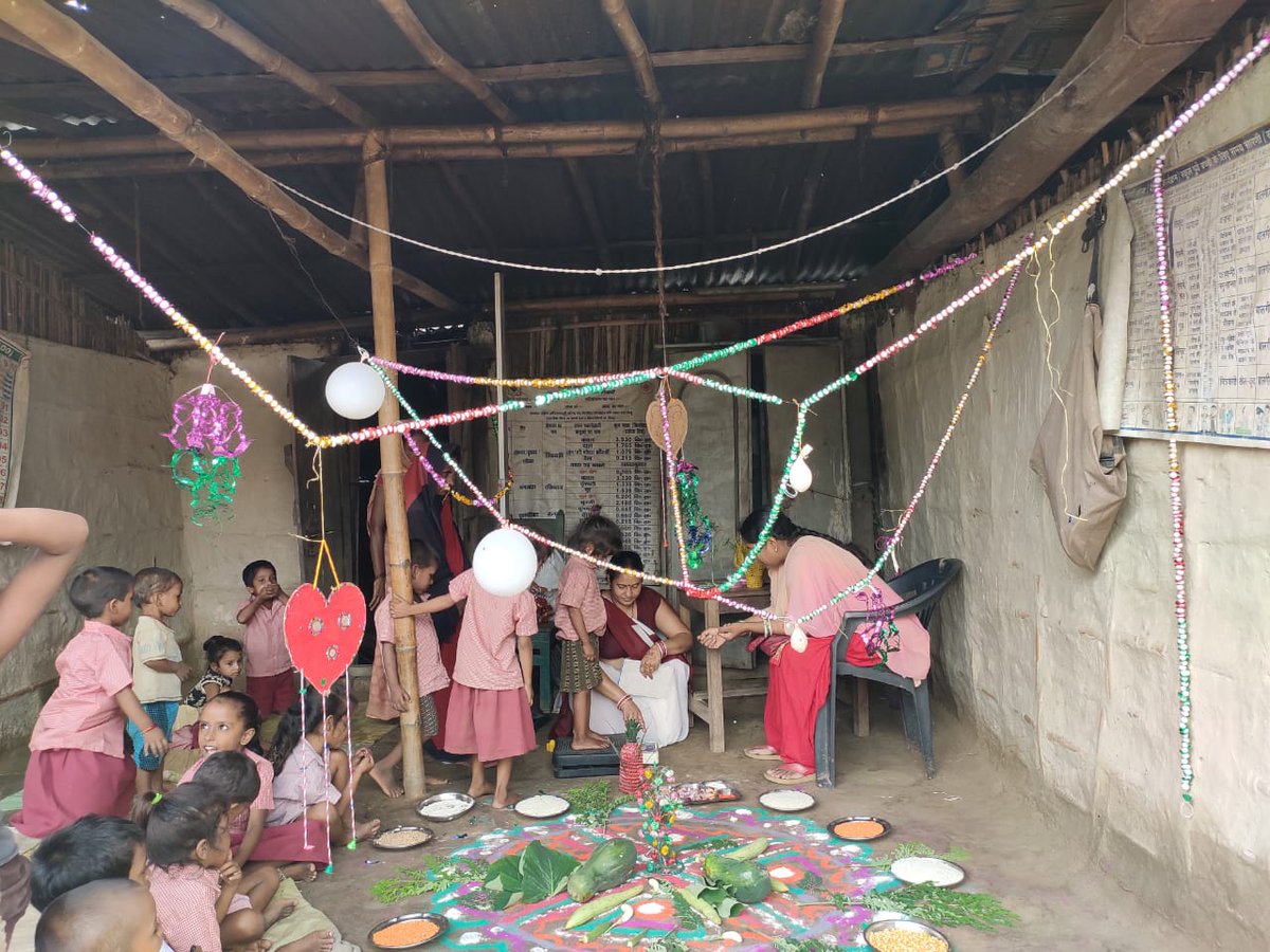 SbpPurnea's tweet photo. On 26th September 2019,  Home visit of beneficiaries and Growth Monitoring of AWCs childrens was done in Sector 4 of Banmankhi Block, Purnea. @smritiirani @rahulias6 @POSHAN_Official @BRPOSHAN #PoshanMaah https://t.co/01vZmMcgh8