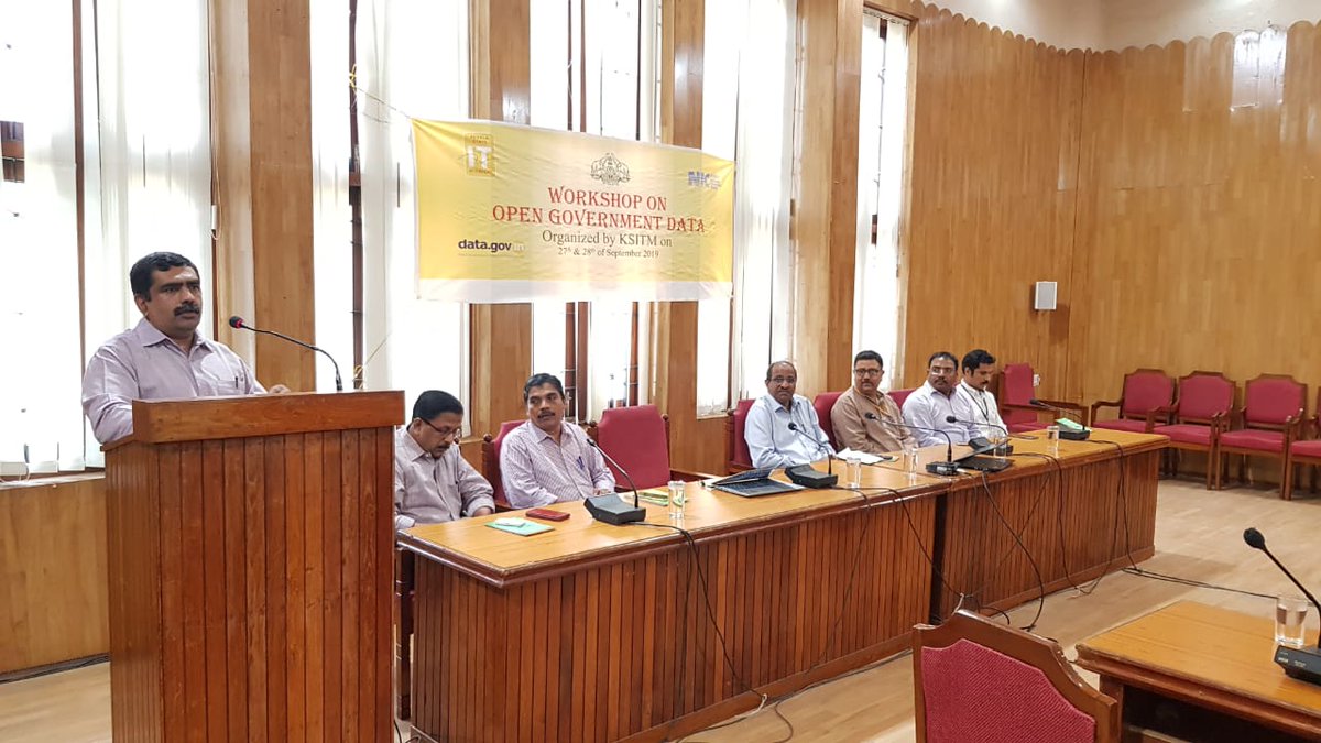 DataPortalIndia's tweet image. #OpenGovernmentData #Workshop for #ChiefDataOfficers of #Kerala Government by @NICMeity Separate OGD #SaaS instance for Kerala soon. @keralaitmission @PIBTvpm @GoI_MeitY @OfficeOfRSP   #OpenData #DataDrivenInnovation #Innovation @startup_mission
