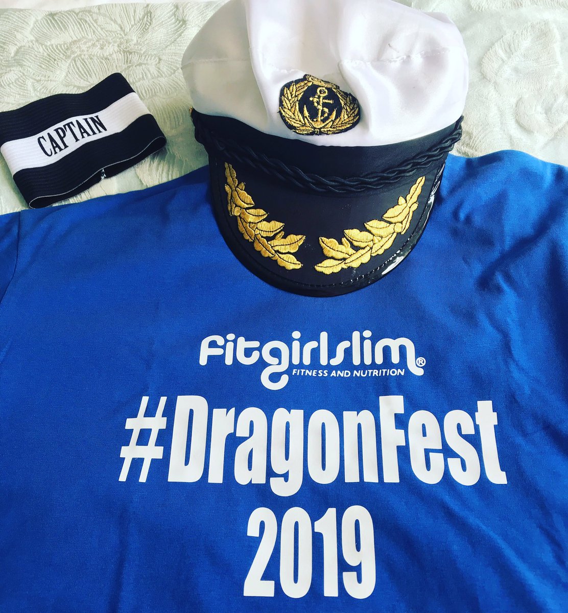 ifitgirlslim's tweet photo. Getting ready for team @ifitgirlslim Flyers big day tomorrow at FairlopWaters supporting @ELHAP #fitgirlslim #dragonboat #dragonfest2019 #lordmayorsappeal #fitgirlslimflyers #realwomen #makeadifference #elhap https://t.co/Yyo0OlokrI