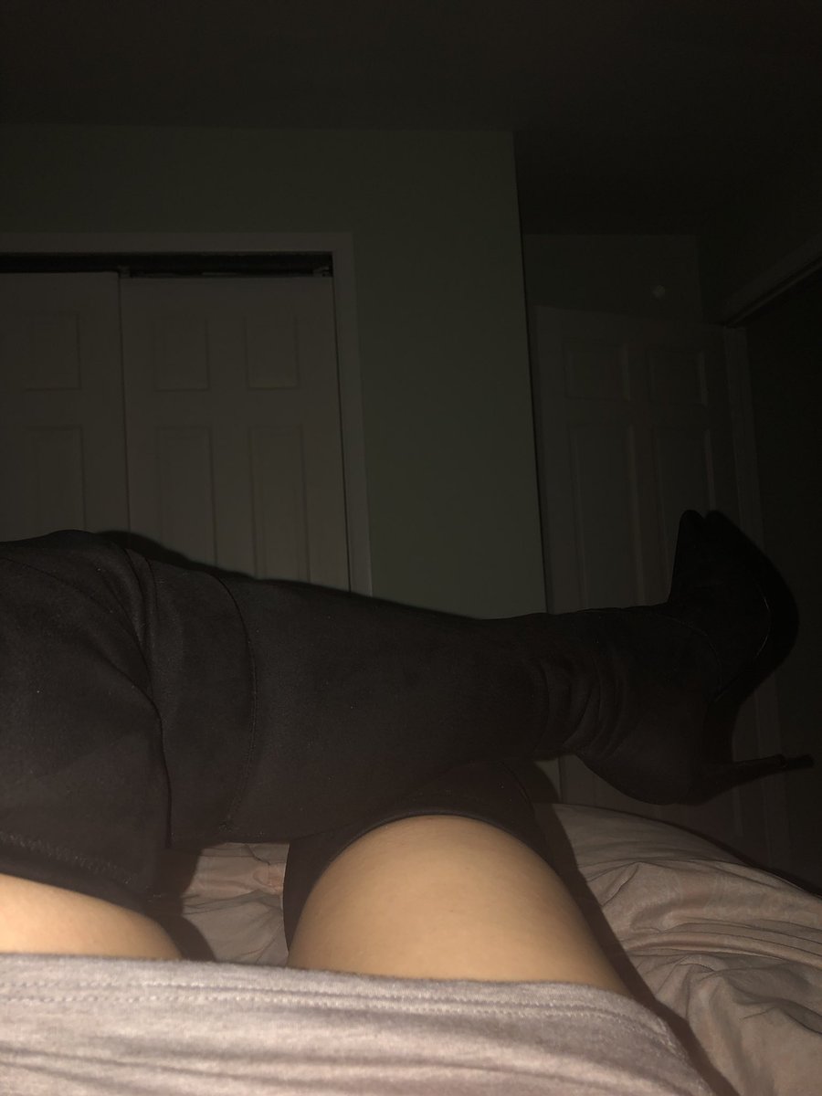 MistressNadia6's tweet photo. Which one of you worthless pigs gonna support my shopping habits? If you can’t pay up go drop dead and die #findom @rt4dommes
#paypig #cashslaves
#finsub #paypigsneeded @findomdiscord @dailyfindom @adoptmybill #findomgoddess #financialdomination @rtpromo__piggy7 #dailyfindom https://t.co/4xHvVcM8HR