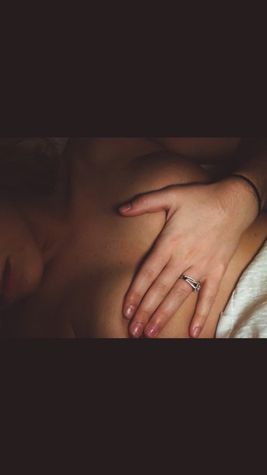 Add my snapchat :P @ babyg3062 https://t.co/Vo66OkJAAK<a href="/tag/mvsales"class="tags"><span>#mvsales</span></a>