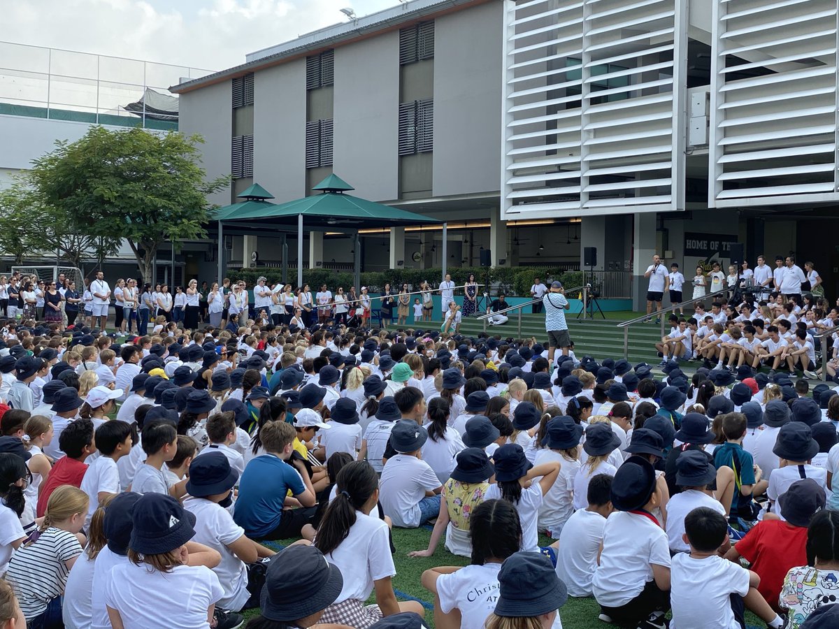 Starting off Global Be Well Day right! Mass dancing and mindfulness! @ais_singapore #WeAreAIS #CognitaWay #GBWD #GlobalBeWellDay