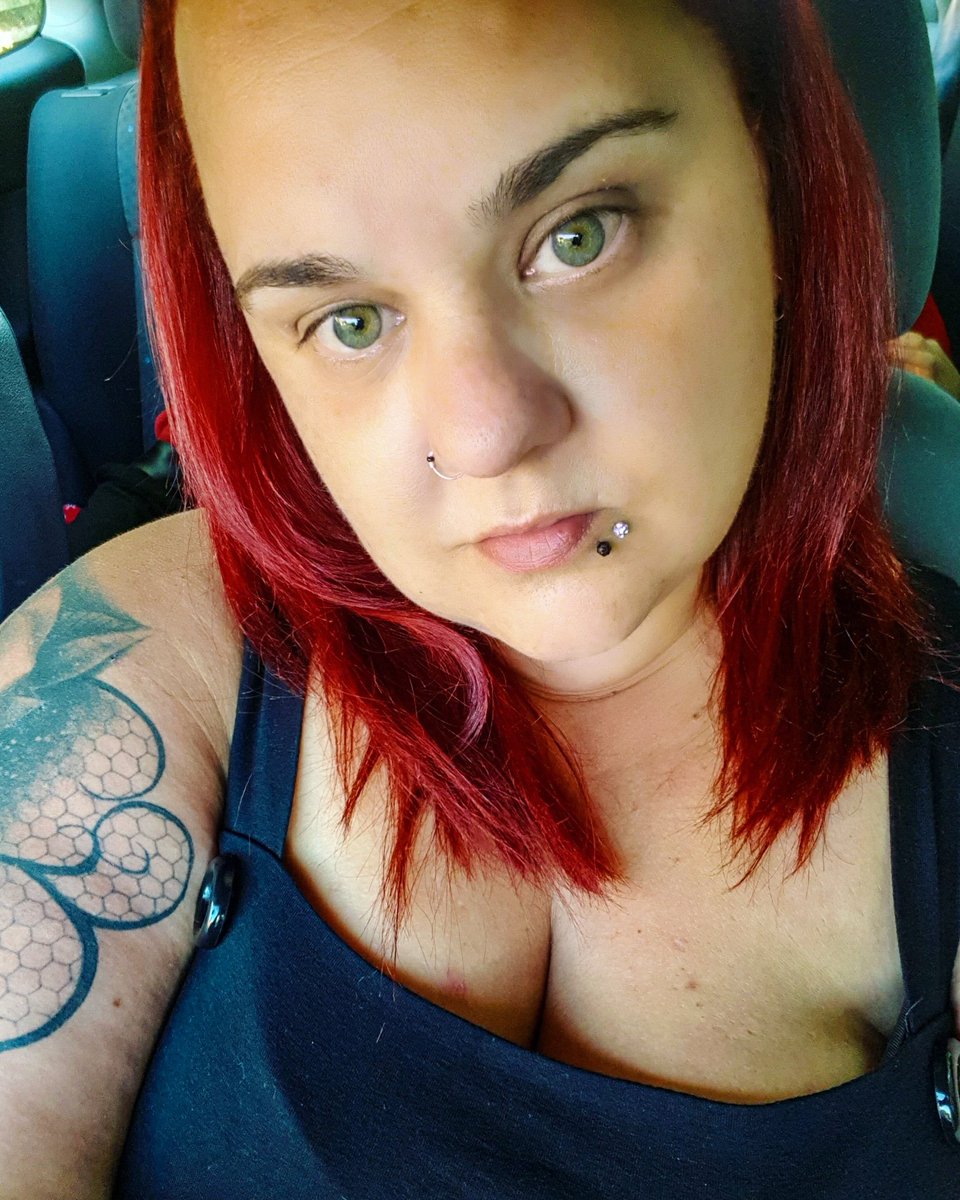 loopyloops2's tweet photo. Red hair 🙌🙌 https://t.co/JaBo5bzklN